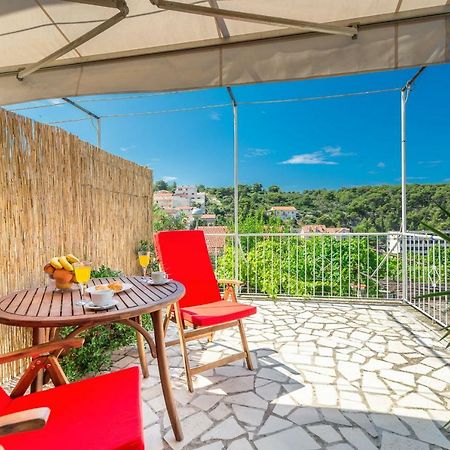 Appartement Cozy New Flat For 2 Or 3 à Hvar Town Extérieur photo