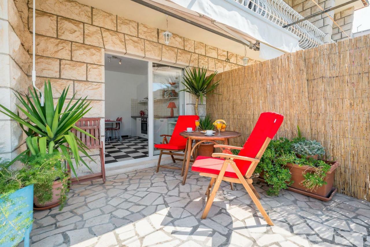 Appartement Cozy New Flat For 2 Or 3 à Hvar Town Extérieur photo